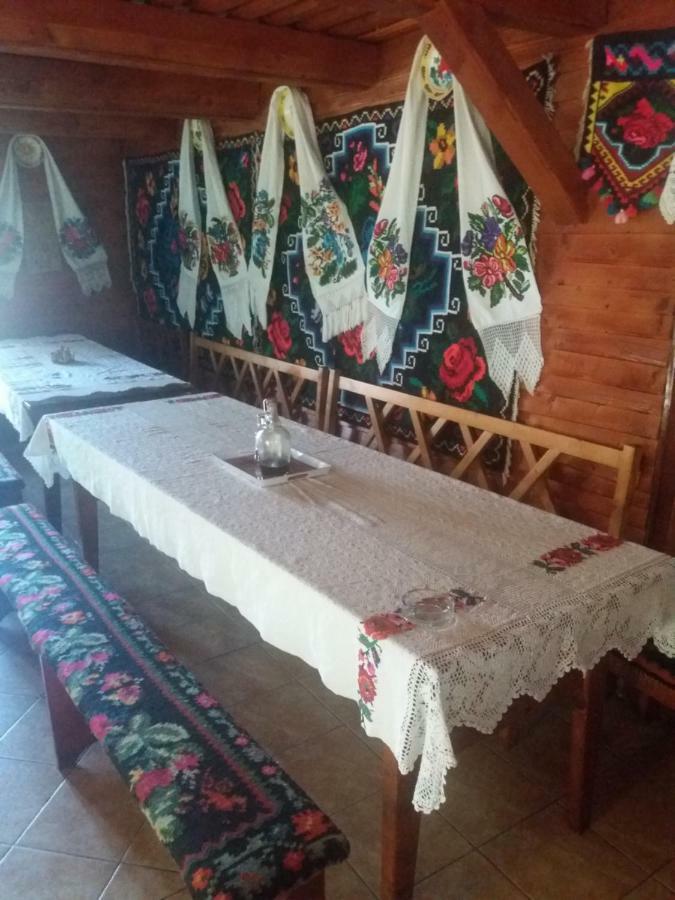 Cabana Victor Сигету-Мармацией Экстерьер фото